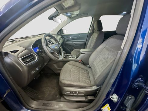 Used 2022 Chevrolet Equinox LT AWD/4WD image 13