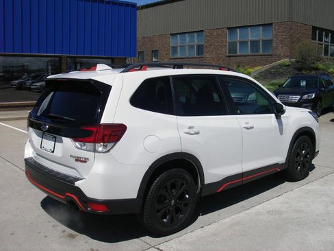 Used 2019 Subaru Forester Sport AWD/4WD image 5