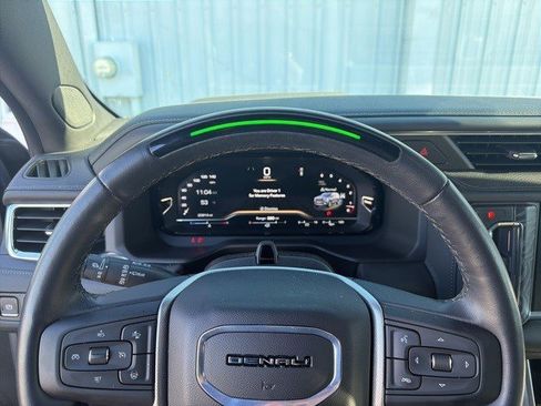 Certified 2024 GMC Yukon Denali w/ Advanced Technology Package image 7