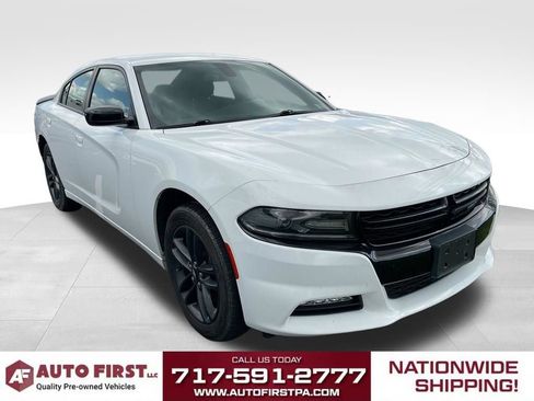 Used 2019 Dodge Charger SXT w/ Blacktop Package AWD/4WD image 1