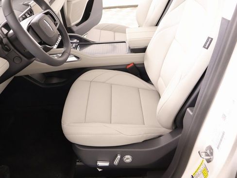 New 2026 Lincoln Nautilus Premier w/ Jet Appearance Package AWD/4WD image 12