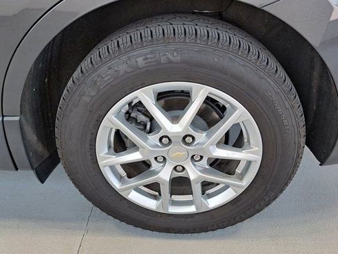 Used 2022 Chevrolet Equinox LT FWD image 32