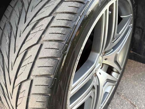 Used 2011 Mercedes-Benz ML 63 AMG 4MATIC image 39