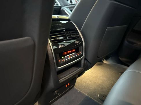 New 2026 BMW X5 xDrive40i w/ M Sport Package image 17