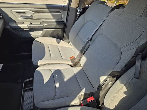 Used 2019 RAM 1500 Big Horn image 27