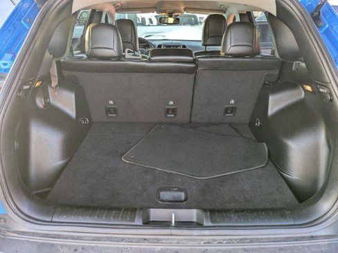 Certified 2023 Jeep Cherokee Altitude Lux image 10