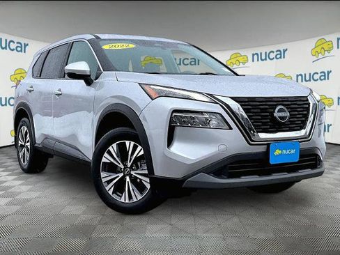Certified 2022 Nissan Rogue SV image 1