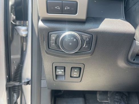 Certified 2020 Ford F150 Lariat w/ Equipment Group 502A Luxury AWD/4WD image 4