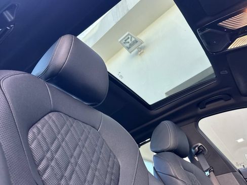 Used 2023 BMW 530e w/ M Sport Package RWD image 17