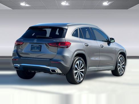 Used 2023 Mercedes-Benz GLA 250 4MATIC image 8