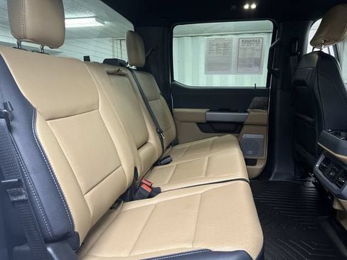 Used 2026 Ford F250 Lariat AWD/4WD image 27