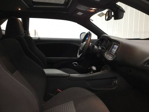 Used 2023 Dodge Challenger R/T w/ Blacktop Package image 19