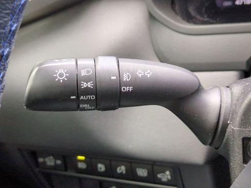 Used 2023 Toyota Tundra Platinum image 28