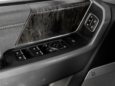 Used 2024 Ford F250 Lariat w/ Lariat Ultimate Package image 44