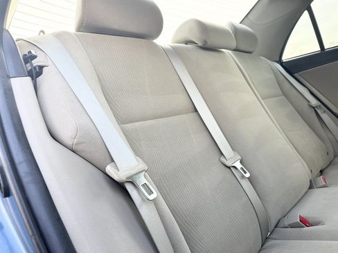 Used 2013 Toyota Corolla LE FWD image 67