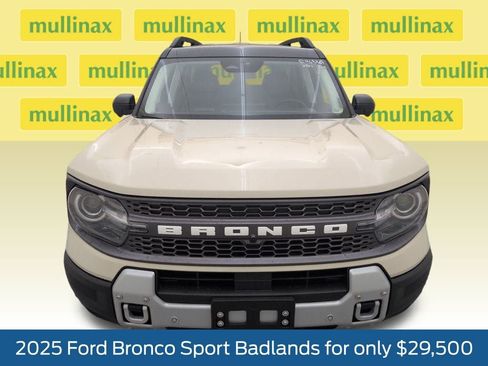 Certified 2025 Ford Bronco Sport Badlands image 13