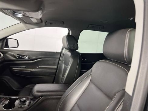 Used 2023 GMC Acadia SLT image 22