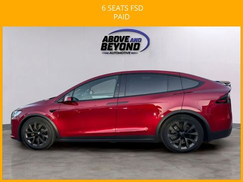 Used 2025 Tesla Model X image 5