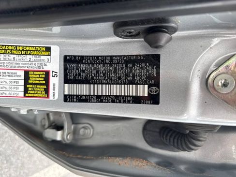 Used 2020 Toyota Camry SE AWD/4WD image 19