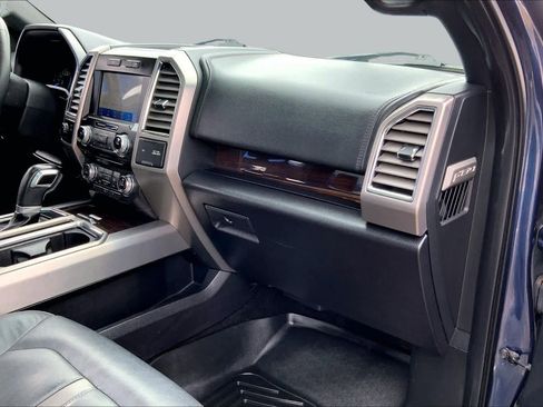 Used 2015 Ford F150 Platinum w/ Equipment Group 701A Luxury RWD image 19