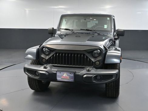 Used 2008 Jeep Wrangler Unlimited Sahara AWD/4WD image 11