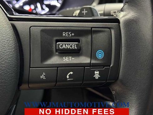 Used 2022 Nissan Pathfinder SL w/ SL Premium Package image 46