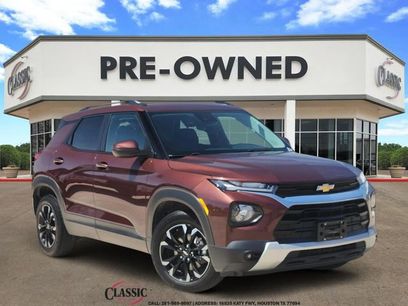 Used 2022 Chevrolet TrailBlazer LT w/ Convenience Package