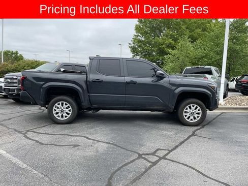 Used 2024 Toyota Tacoma SR AWD/4WD image 6