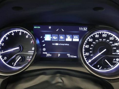 Used 2022 Toyota Camry SE image 17