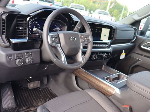 New 2026 Chevrolet Silverado 2500 LT w/ Trail Boss Package AWD/4WD image 6