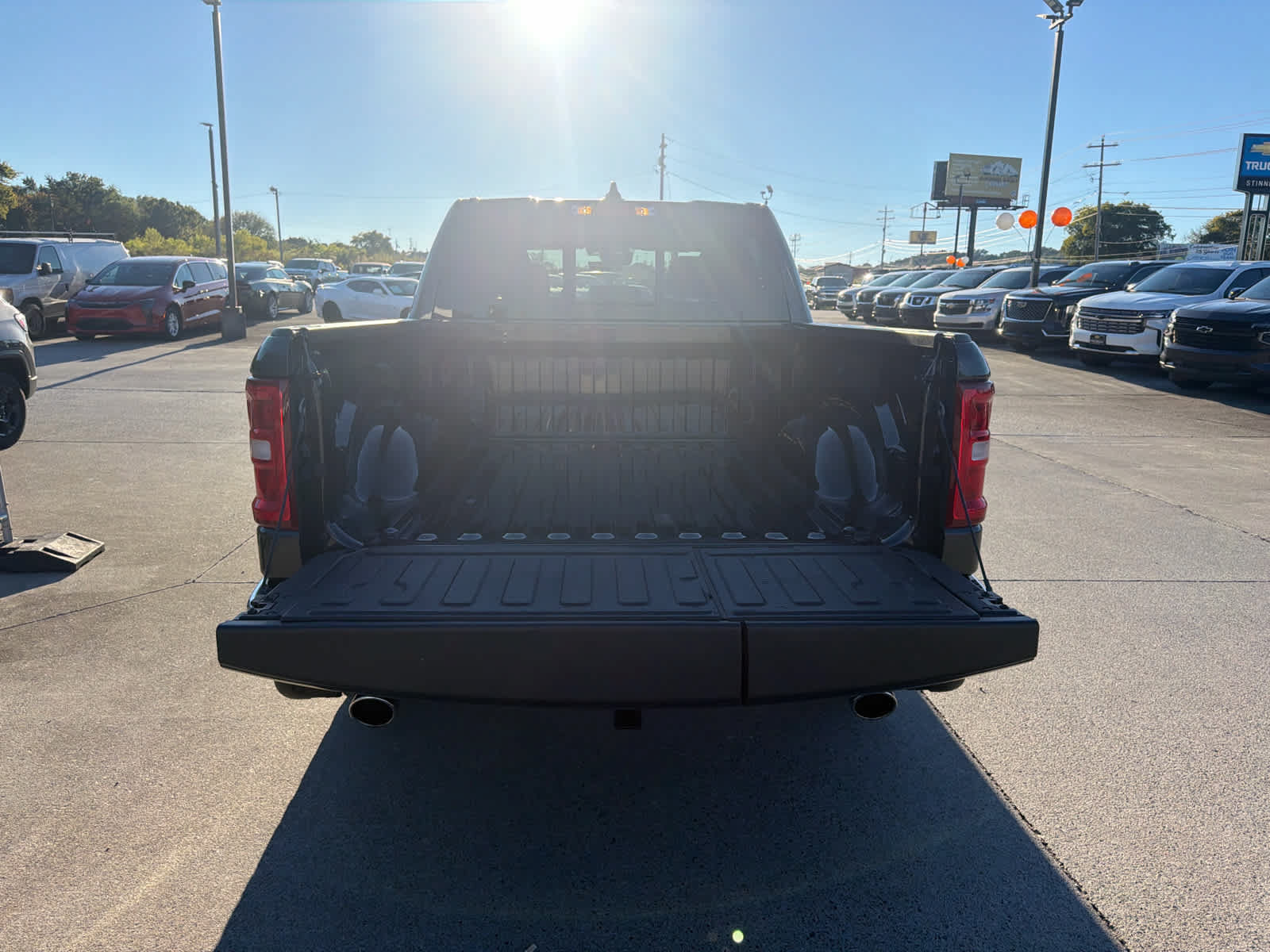 Used 2025 RAM 1500 Big Horn AWD/4WD image 9