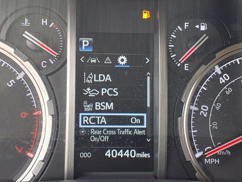 Used 2024 Toyota 4Runner Limited AWD/4WD image 14