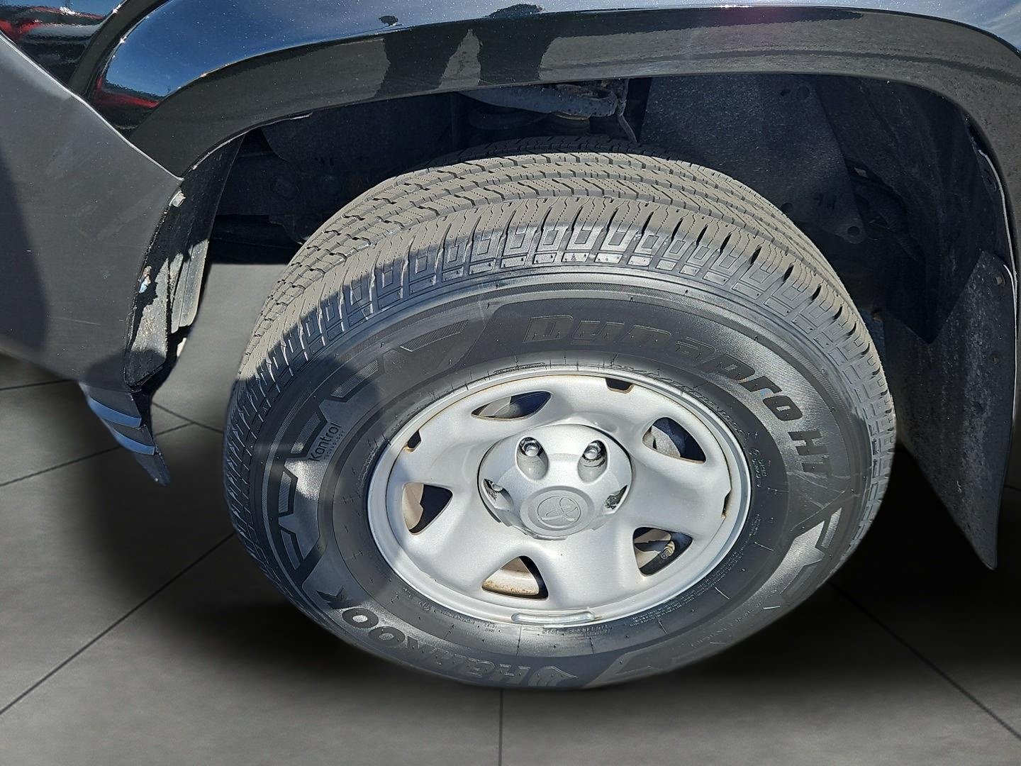 Used 2019 Toyota Tacoma SR RWD image 12