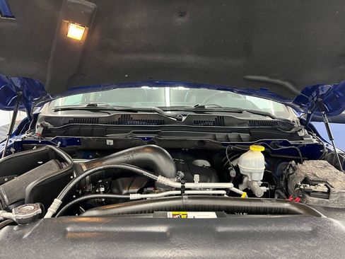Used 2017 RAM 1500 Laramie AWD/4WD image 28