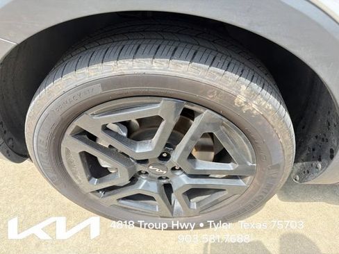Certified 2024 Kia Telluride SX X-Line AWD/4WD image 4
