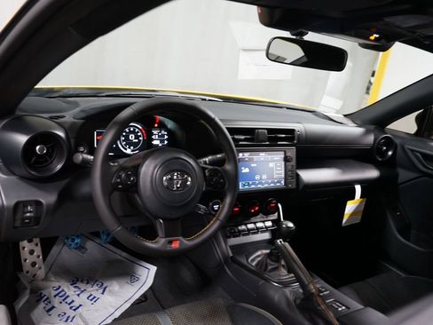 New 2026 Toyota GR86 YUZU Limited image 11