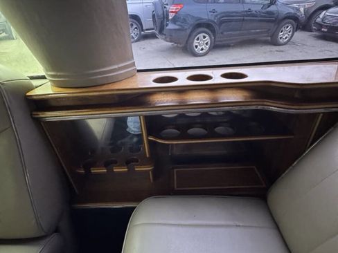 Used 2002 Ford Excursion XLT image 8