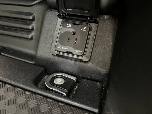 Used 2025 Land Rover Defender 110 S AWD/4WD image 47