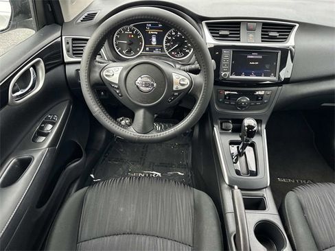 Used 2019 Nissan Sentra SV w/ Special Edition Package image 2