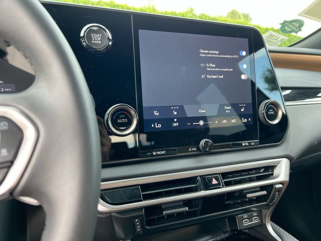 Certified 2025 Lexus RX 350 FWD w/ Technology Package image 17