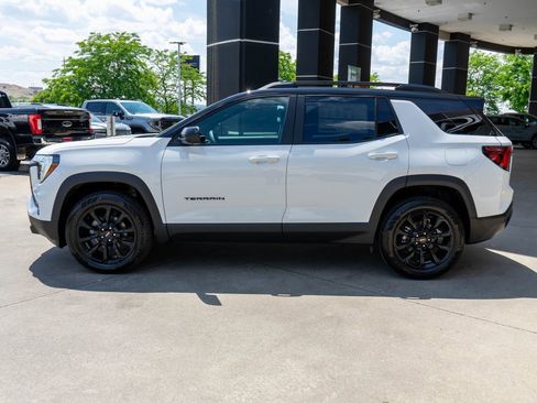 New 2026 GMC Terrain Elevation w/ Elevation Premium Package image 4