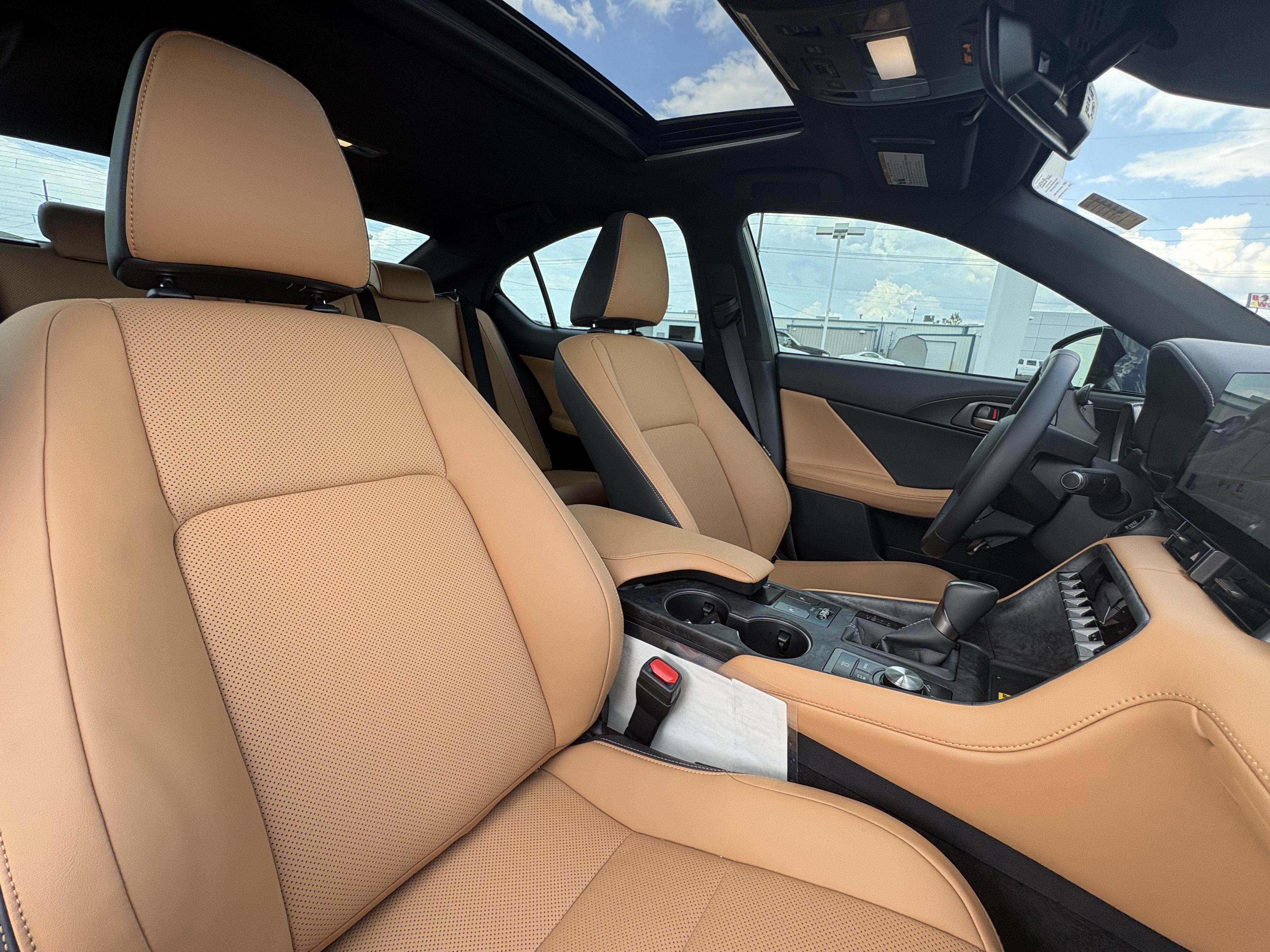 Used 2026 Lexus IS 350 F Sport w/ Accessory Package Z1 RWD image 21