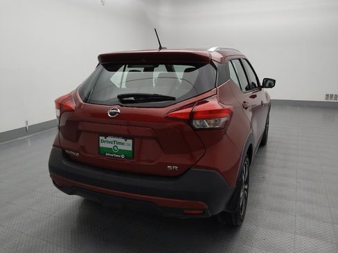 Used 2019 Nissan Kicks SR image 7
