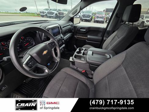Used 2020 Chevrolet Silverado 1500 LT w/ Trailering Package AWD/4WD image 9
