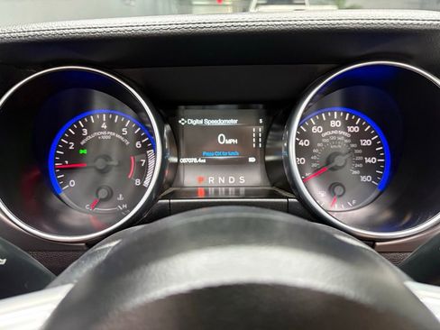 Used 2023 Ford Mustang Premium RWD image 21