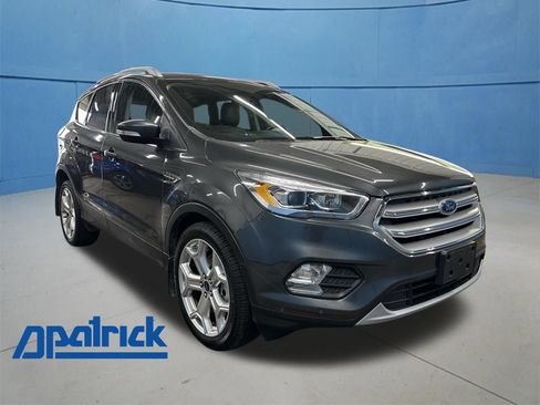 Used 2019 Ford Escape Titanium image 1