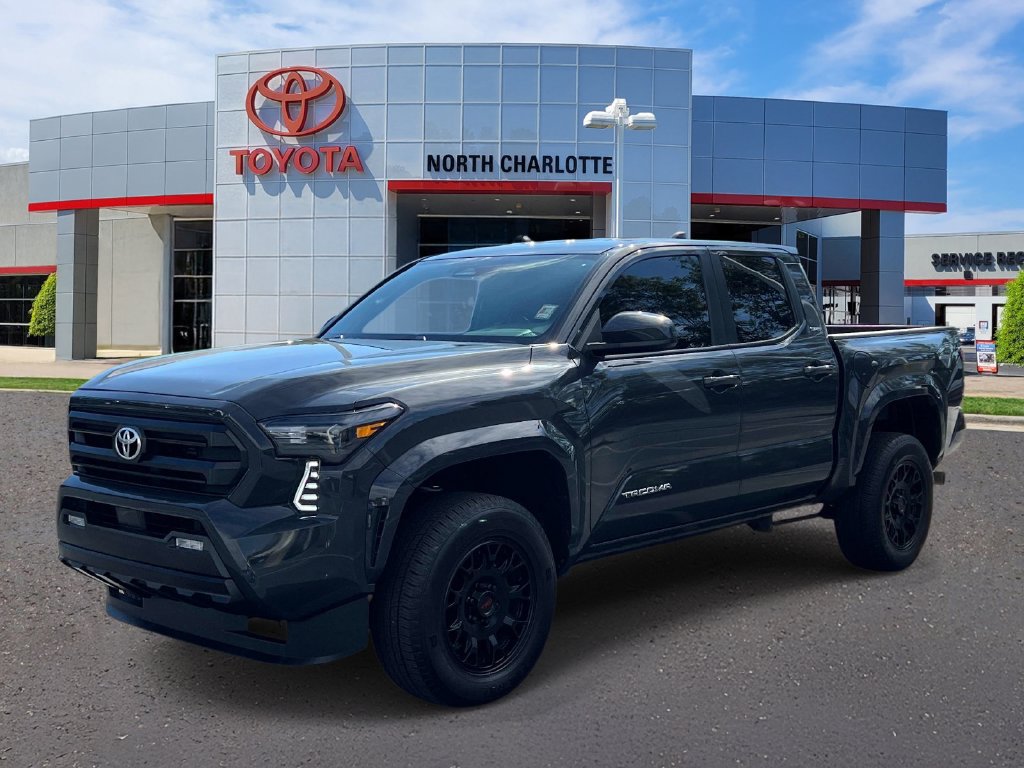 Used 2025 Toyota Tacoma SR5 RWD image 4