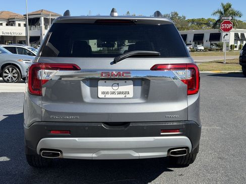 Used 2020 GMC Acadia SLT w/ Premium Package image 4