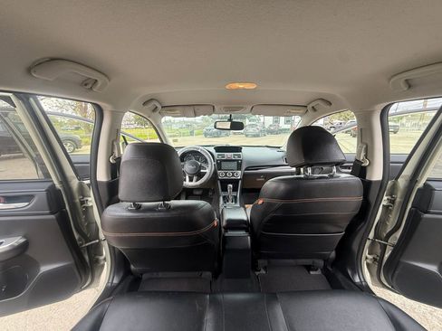 Used 2016 Subaru Crosstrek 2.0i Limited w/ Popular Package #2 image 17