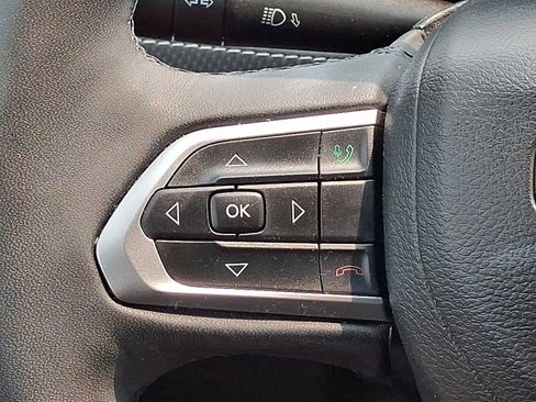 Used 2023 Jeep Compass Latitude w/ Convenience Group AWD/4WD image 20